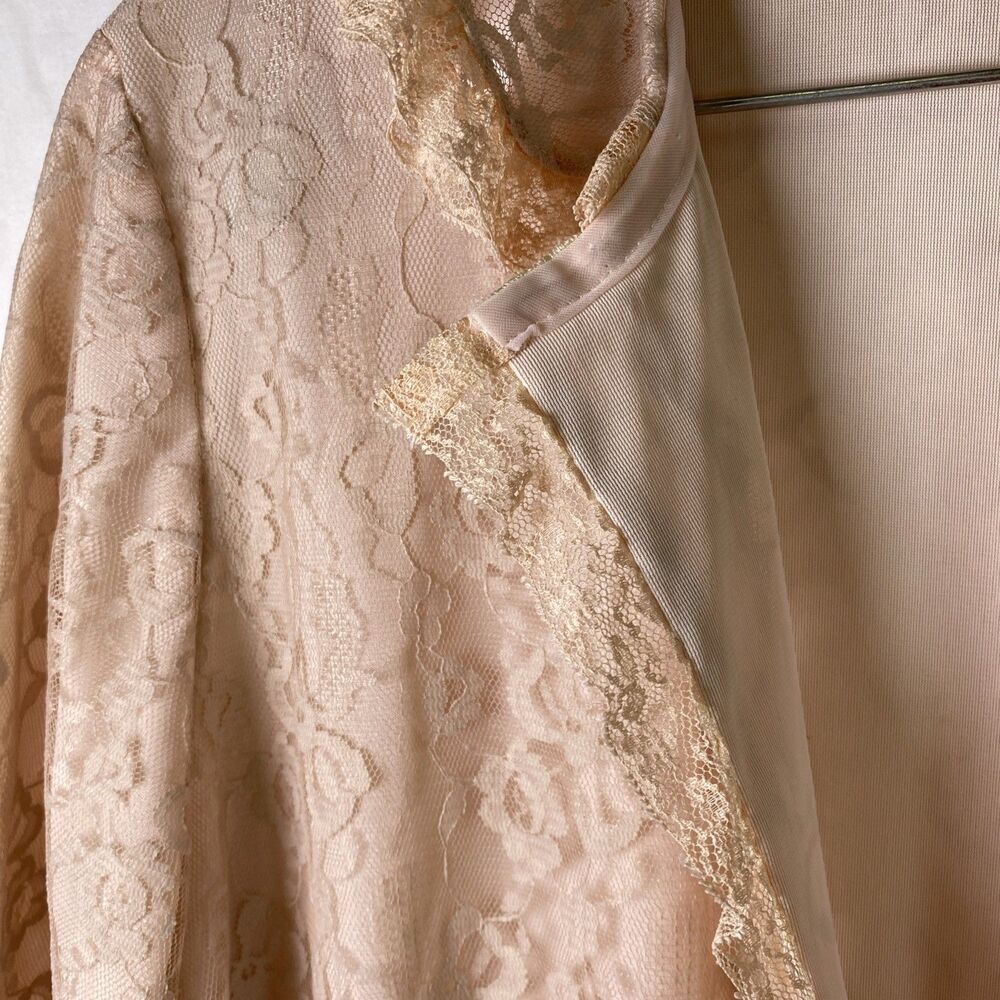 Vintage 1960s Womens Long Lace Robe Romantic Beige Pink (See Measurements) - Picture 13 of 16